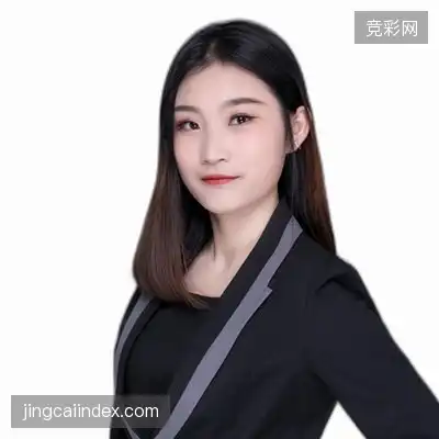 钟龙博